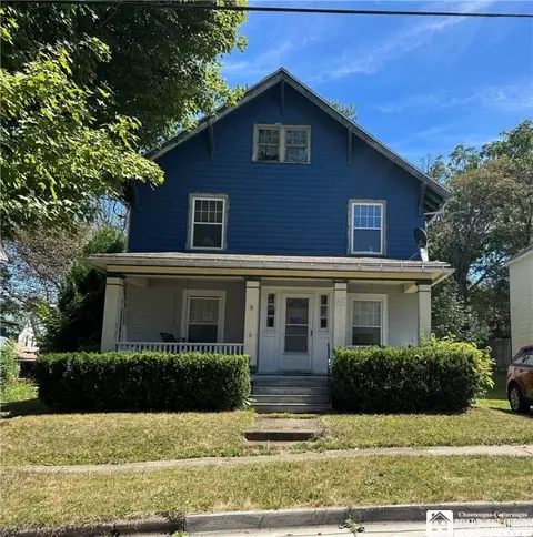 71 Myrtle St, Jamestown, NY 14701