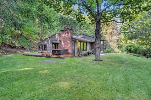 147 West St, Oneonta, NY 13820