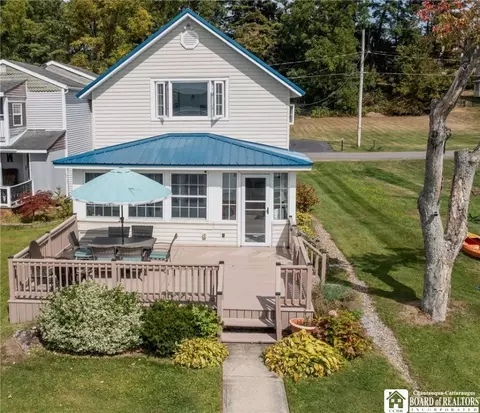 3527 Lake Street St, Ellicott, NY 14701