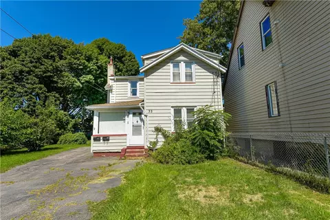 32 Evergreen St, Rochester, NY 14605