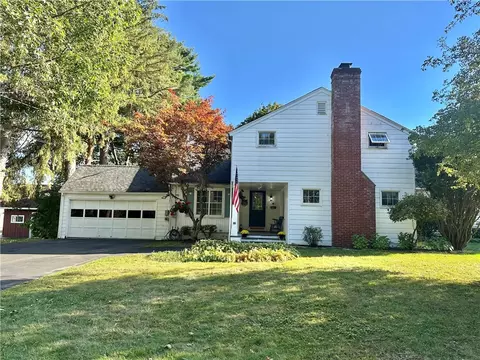 13 Summit St, Norwich, NY 13815