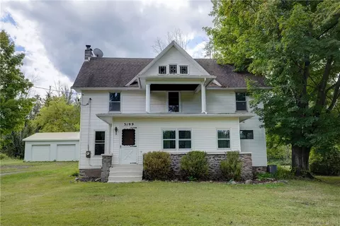 3199 Walworth-palmyra Rd, Walworth, NY 14568
