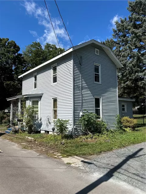 310 Cottage Pl, Elmira, NY 14904
