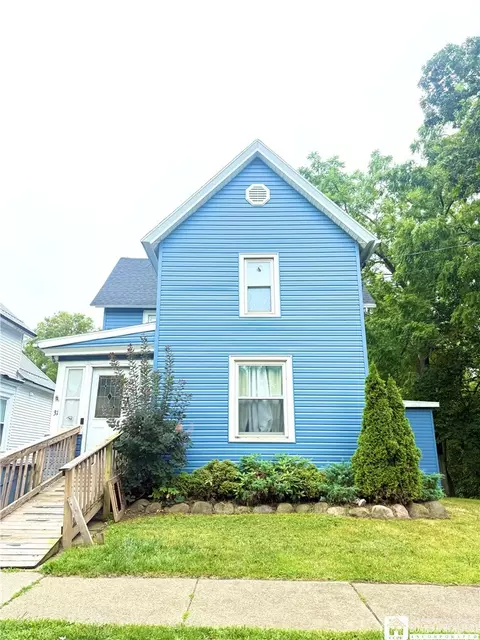 31 W Lucas Ave, Dunkirk, NY 14048