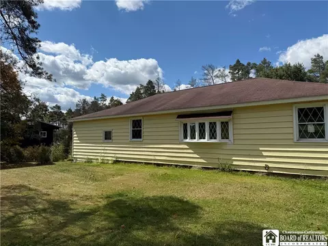 Exterior - 137 Conewango Rd, Randolph, NY 14772 photo 5 of 8