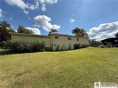Exterior - 137 Conewango Rd, Randolph, NY 14772 photo 1 of 8