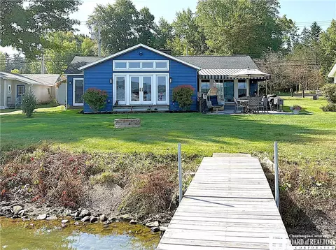 4450 W Fairmount Ave, Busti, NY 14750