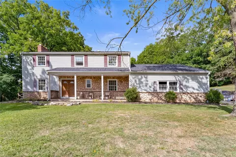 1 Lynaugh Rd, Victor, NY 14564