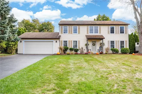 12 Falling Brook Rd, Perinton, NY 14450