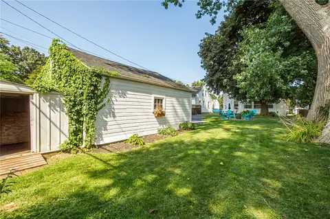 Exterior - 337 Winfield Rd, Irondequoit, NY 14622 photo 12 of 12