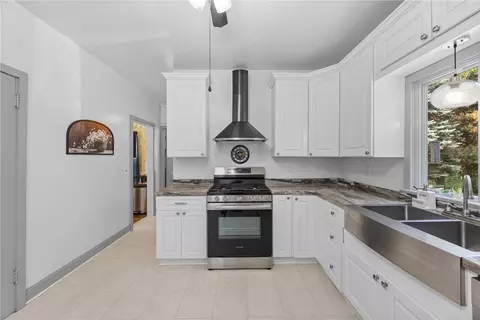 318 Thomas Ave, Irondequoit, NY 14617 photo 16