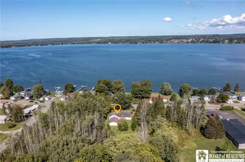 177 W Lake Rd, Mayville, NY 14757