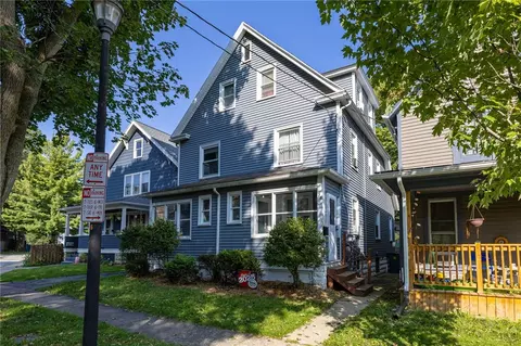 28 Raymond St, Rochester, NY 14620