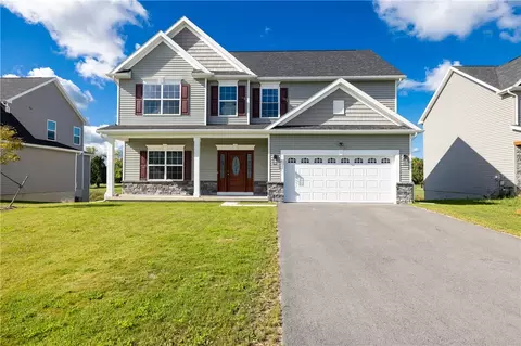 23 Kingsbarn Rd, West Henrietta, NY 14586