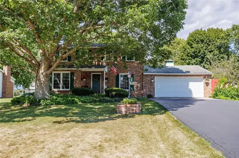 30 Battle Green Dr, Chili, NY 14624