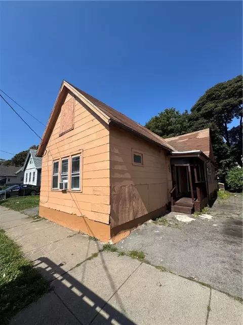 340 Clifford Ave, Rochester, NY 14621