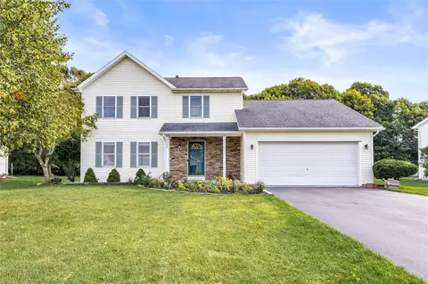 306 Alverstone Way, West Henrietta, NY 14586