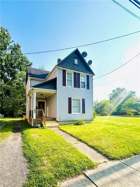 461 W Hudson St, Elmira, NY 14904