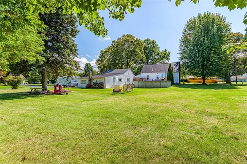 Exterior - 650 Klem Rd, Webster, NY 14580 photo 8 of 14