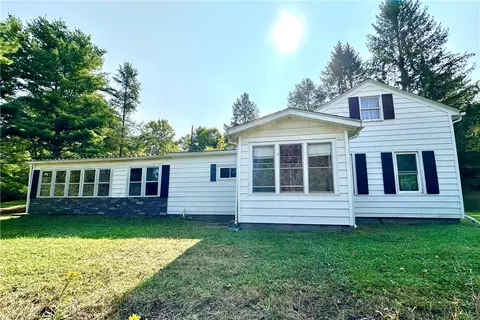 8062 Forty Dollar Rd, Thurston, NY 14821