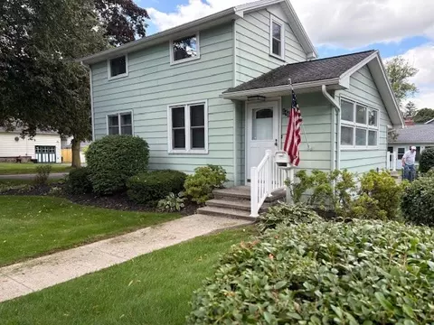 146 S Main St, Perinton, NY 14450