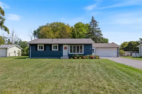 88 Rouge Rd, Rochester, NY 14623