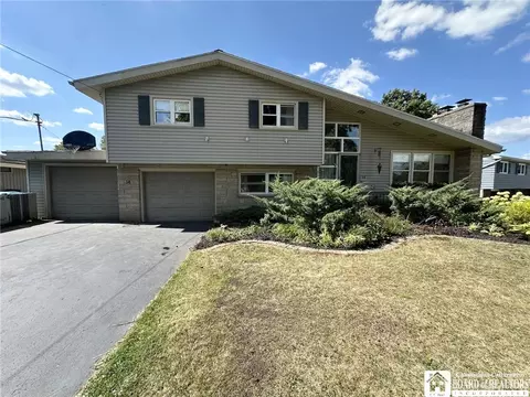 14 Mattison St, Carroll, NY 14738