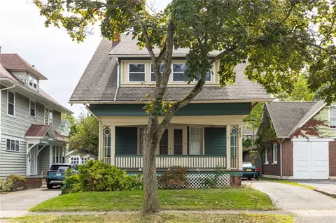563 Melville St, Rochester, NY 14609