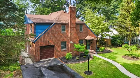 180 Daley Blvd, Irondequoit, NY 14617