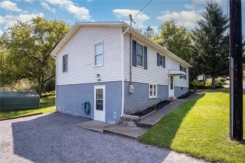 220 S Brooklyn Ave, Wellsville, NY 14895