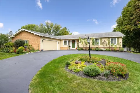 20 Coral Way, Rochester, NY 14618