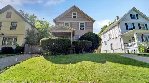 67 Dix St, Rochester, NY 14606