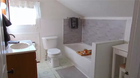 Bath - 124 E Williams St, Waterloo, NY 13165 photo 1 of 4