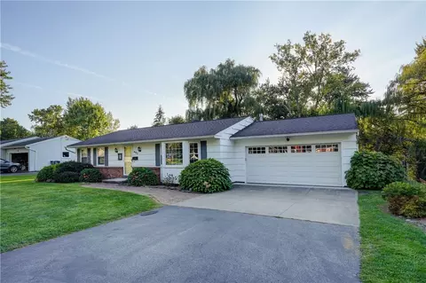 603 Watson Rd, Perinton, NY 14450