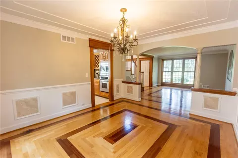 Living - 115 Guygrace Ln, Webster, NY 14580 photo 2 of 8