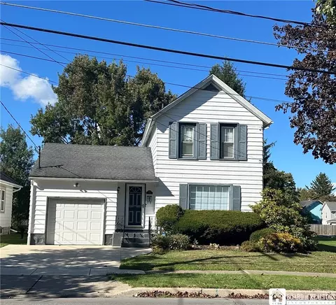 194 Hazeltine Ave, Jamestown, NY 14701