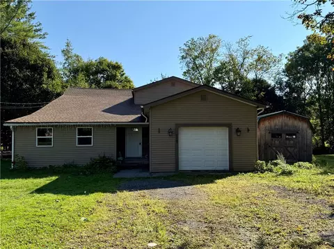 7269 Webster Crossing Rd, Springwater, NY 14560 photo 1