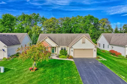 1151 Twin Leaf Ter, Webster, NY 14580