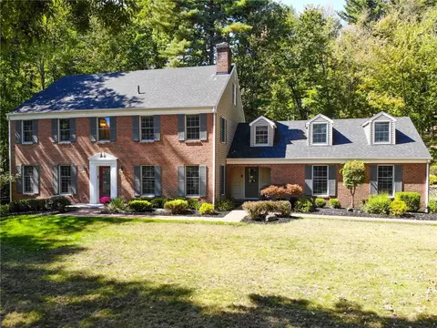 5 Fox Ln E, Erwin, NY 14870