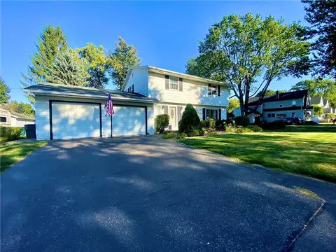 64 Coleman Ave, Ogden, NY 14559