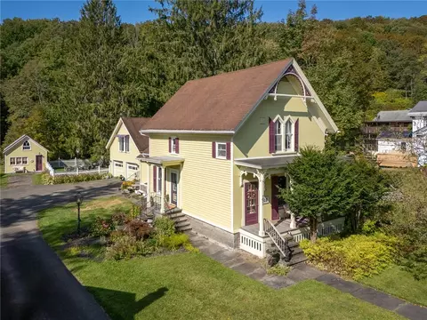 191 Delaware Ave, Andes, NY 13731
