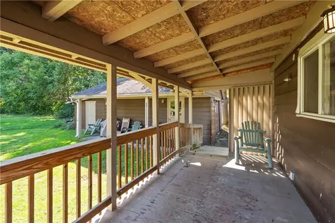Exterior - 36 Benedict St, Perry, NY 14530 photo 5 of 8