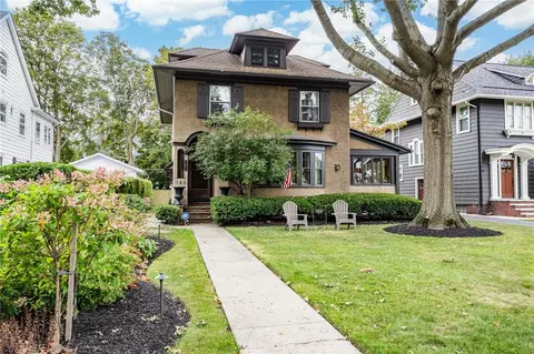 183 Corwin Rd, Rochester, NY 14610