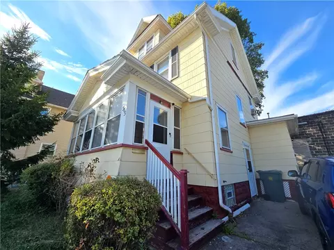 565 Webster Ave, Rochester, NY 14609