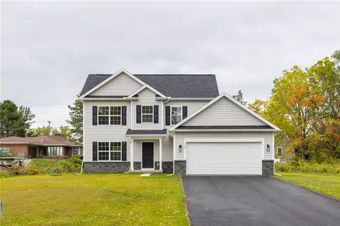 114 Brooklea Dr, Gates, NY 14624