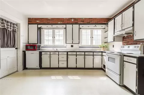 Kitchen - 408 W Maple Ave, Arcadia, NY 14513 photo 2 of 4