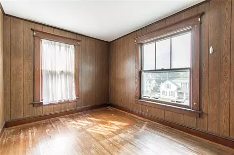 Bedroom - 408 W Maple Ave, Arcadia, NY 14513 photo 2 of 5