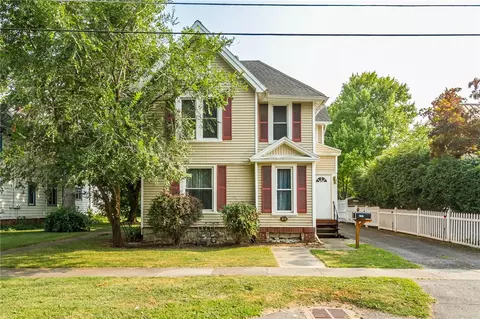 106 Jefferson St, Arcadia, NY 14513
