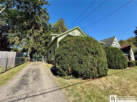 17 N 6th St, Allegany, NY 14706
