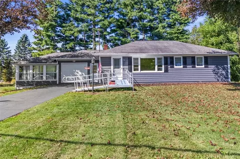 946 Route 88 S, Newark, NY 14513
